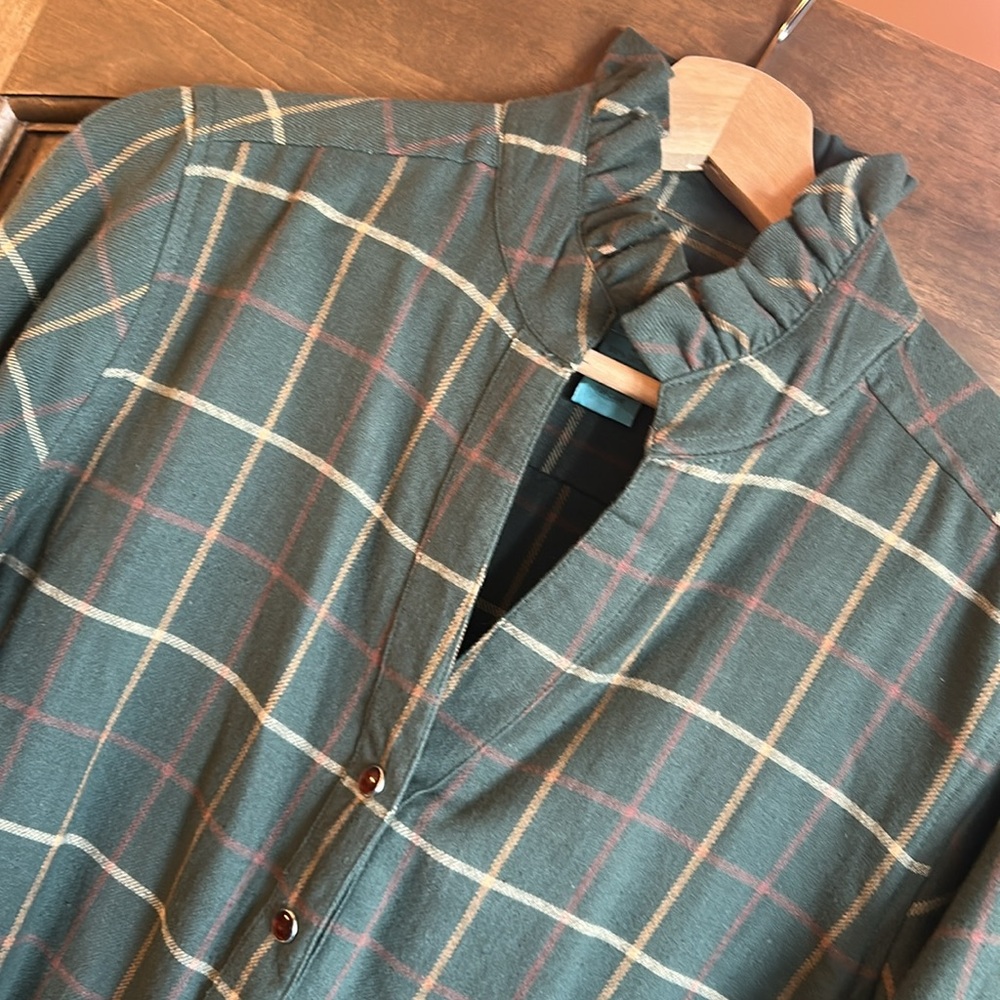Tasha Polizzi Green Plaid Button Down Shirt